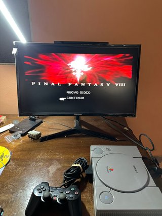 Final Fantasy 8 VIII Gioco per PS1 Pal ITA