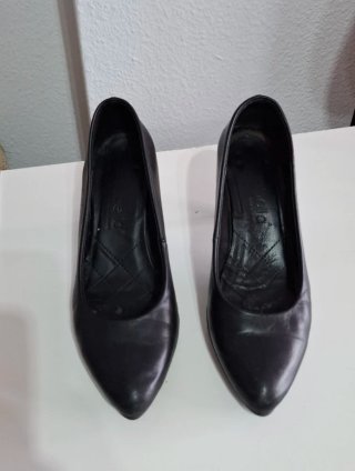 Zapatos de tacón negros talla 36