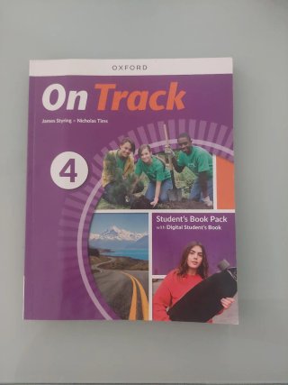 On Track 4 Student Book (Spain)
