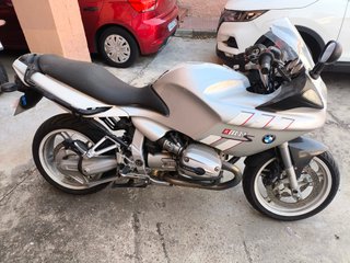 BMW R1100S para recambios o reparar