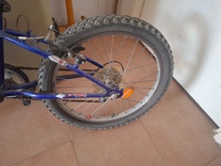 Bicicleta infantil Decathlon azul
