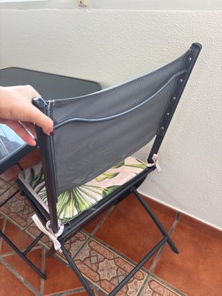 Mesa y 2 Sillas Plegables Gris