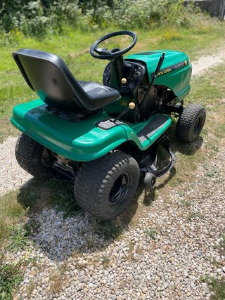 Tractor cortacésped 16,5 CV