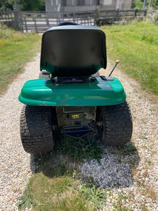 Tractor cortacésped 16,5 CV
