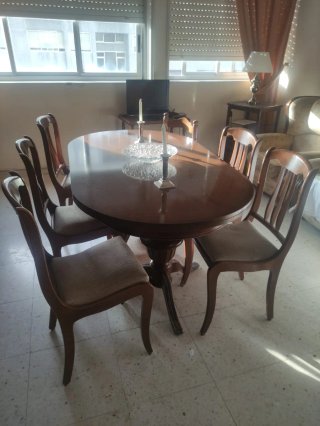 Mesa y 5 Sillas Comedor Madera Oscura