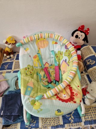 Hamaca balancín infantil con diseño de animales