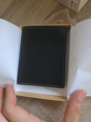 Cartera sin estrenar Antonio Hernandez