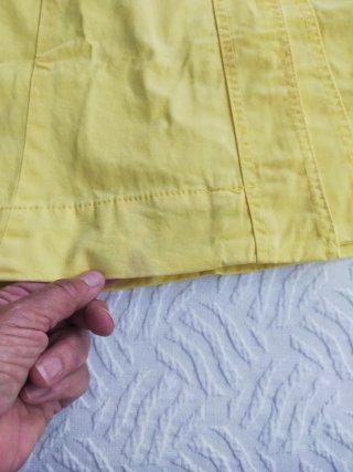 Abrigo Pull&Bear entretiempo amarillo