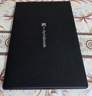 Ordenador portátil Toshiba i5 Decima Generación