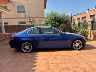 BMW Serie 3 E92 325i