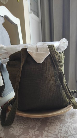 Mochila infantil artesanal. Sin estrenar.