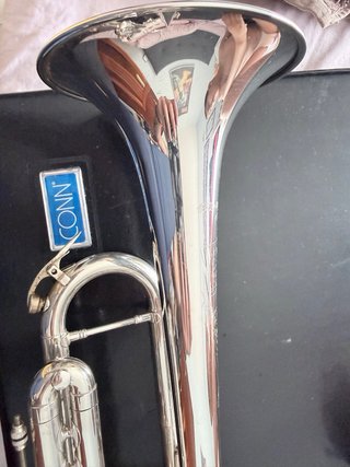 Trompeta profesional Conn 52B