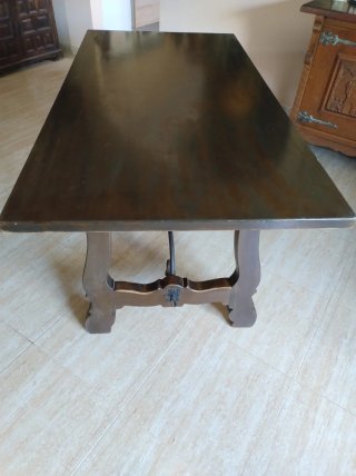 Mesa y Sillas de Comedor Madera