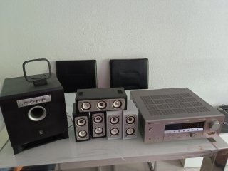 Equipo de Sonido Subwoofer y Altavoces