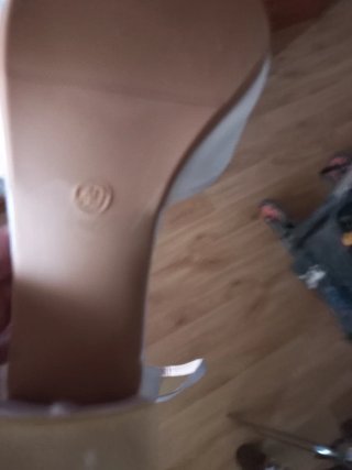 Zapatos de novia blancos