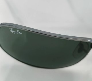 Occhiali da sole Ray-Ban argentati e verdi