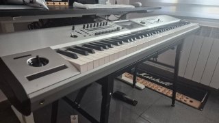 Korg Kronos Titanium 88 Teclas Sintetizador