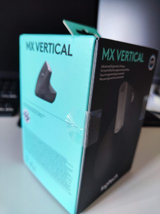 Ratón Logitech MX Vertical - NUEVO - PRECINTADO