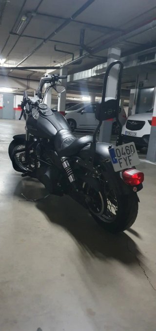 Harley Davidson Dyna Street Bob 2007