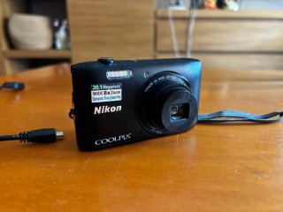 Cámara Nikon Coolpix S3600 20.1 Megapíxeles Zoom 8
