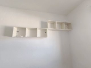 Estantería blanca modular