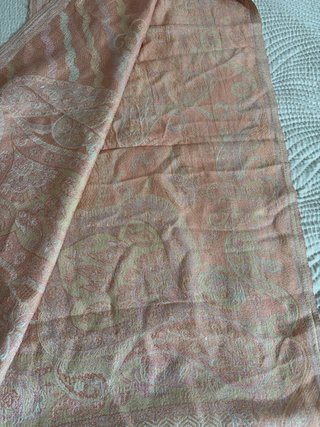 Foulard in seta rosa e giallo