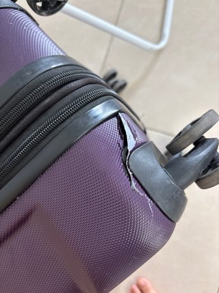 Maleta Samsonite mediana morada