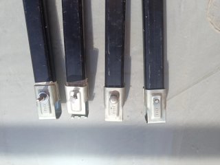 Patas de somier metálicas (4 unidades)