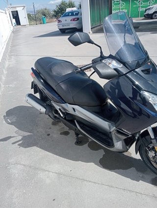 Yamaha X-Max 125cc Maxi Scooter