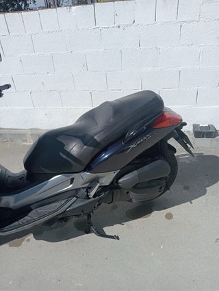 Yamaha X-Max 125cc Maxi Scooter
