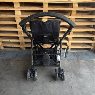 Silla de paseo negra