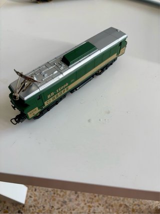 Tren eléctrico PAYÁ RENFE BB-15006 funcionando