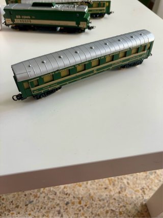 Tren eléctrico PAYÁ RENFE BB-15006 funcionando