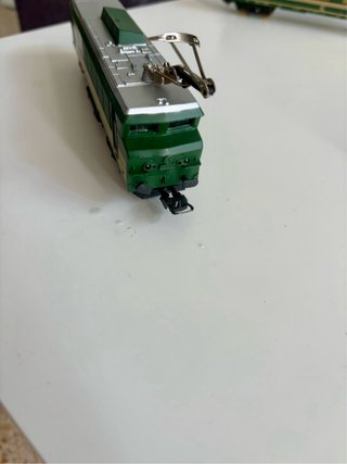 Tren eléctrico PAYÁ RENFE BB-15006 funcionando