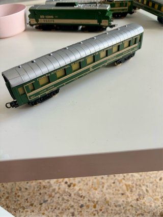 Tren eléctrico PAYÁ RENFE BB-15006 funcionando