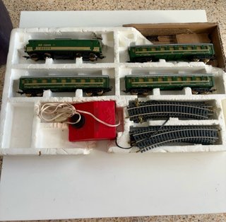 Tren eléctrico PAYÁ RENFE BB-15006 funcionando