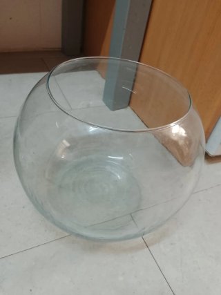 Pecera redonda de cristal