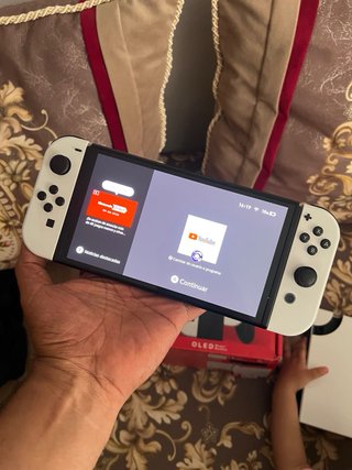 Nintendo Switch OLED Bianca e Nera