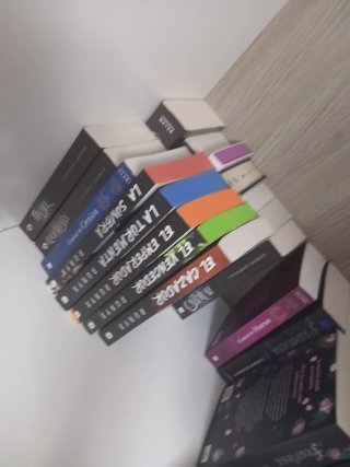 Lote de 30 libros best seller