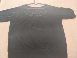 Camiseta negra October con pedrería Talla 52