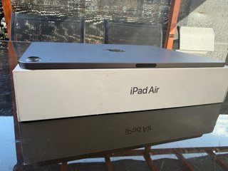iPad Air 5ª gen 10,9” 64GB Gris Espacial