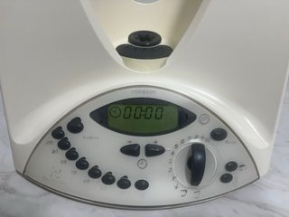 Thermomix TM31 con accesorios