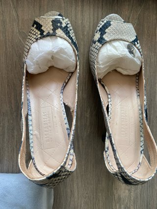 Bolso y zapatos Hispanitas