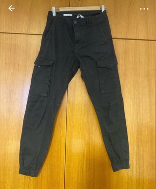 Pantalón jogger negro
