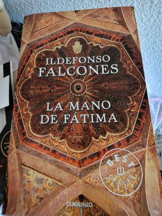 Varios libros, 2 € cada uno