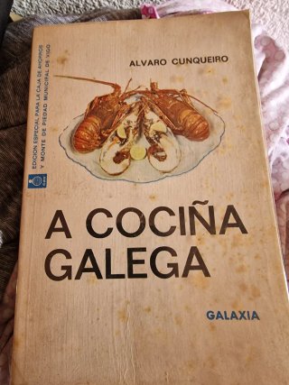Varios libros, 2 € cada uno