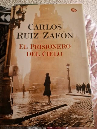 Varios libros, 2 € cada uno