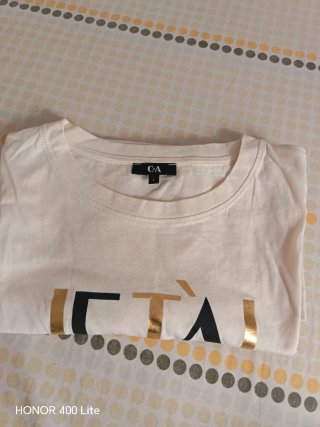Camiseta C&A Je t'aime Talla L.3€c/u.