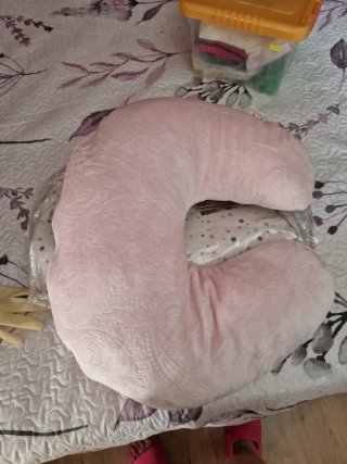 Cojín de lactancia rosa