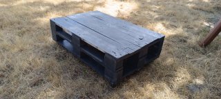 Mesa de palet con ruedas